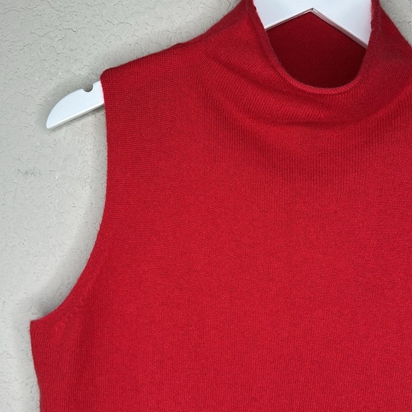 Chico's Black Label 100% Cashmere Turtleneck Sweater Sleeveless  Red Sz 2/Medium - Picture 2 of 9